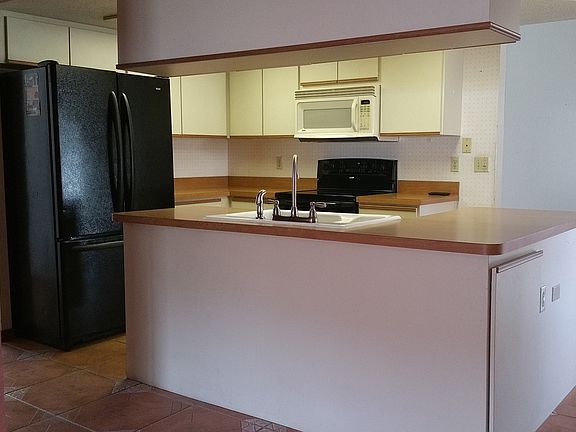 5th image of 6021 64th Ave N