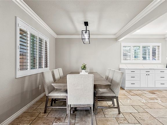 5th image of 2095 Morley St