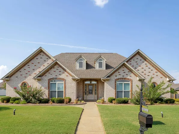 322 Wheaton Dr, Florence, AL 35633