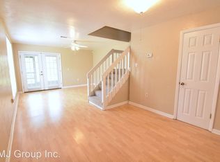 4003 SW 20th Ln, Gainesville, FL 32607