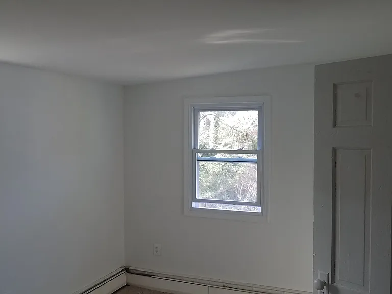 9311 Caroline Ave — Photo 8