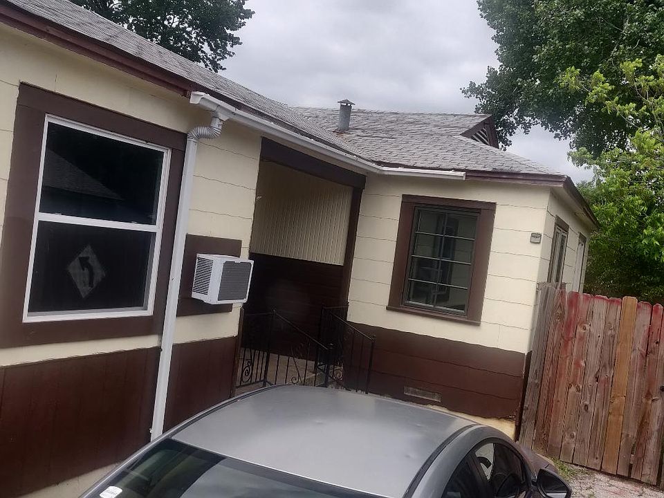 1st image of 506 Orange St Unit B