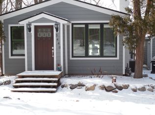 3440 Crest Ave, Deephaven, MN 55391