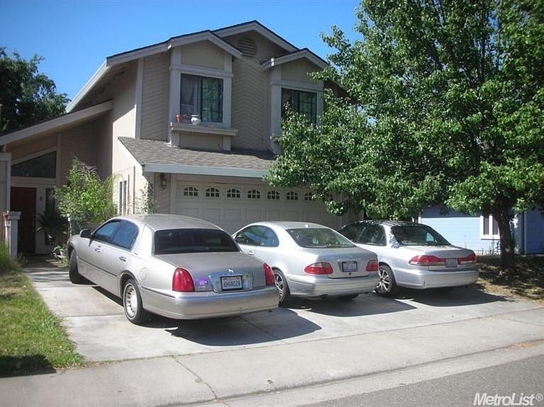 1st image of 3230 Saxonville Way