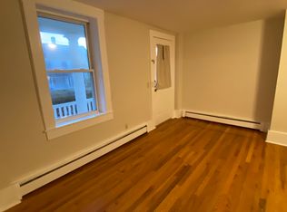 10 Princeton St #B, Jefferson, MA 01522