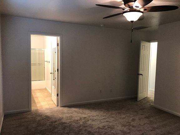 5th image of 4738 W Rialto Ave