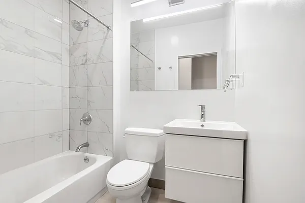 Rented by Compass | media 13