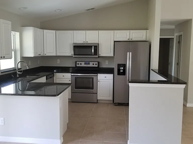 12115 Appleberg Cir — Photo 9