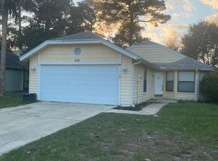 971 Belleflower Dr, Pt Orange, FL 32127