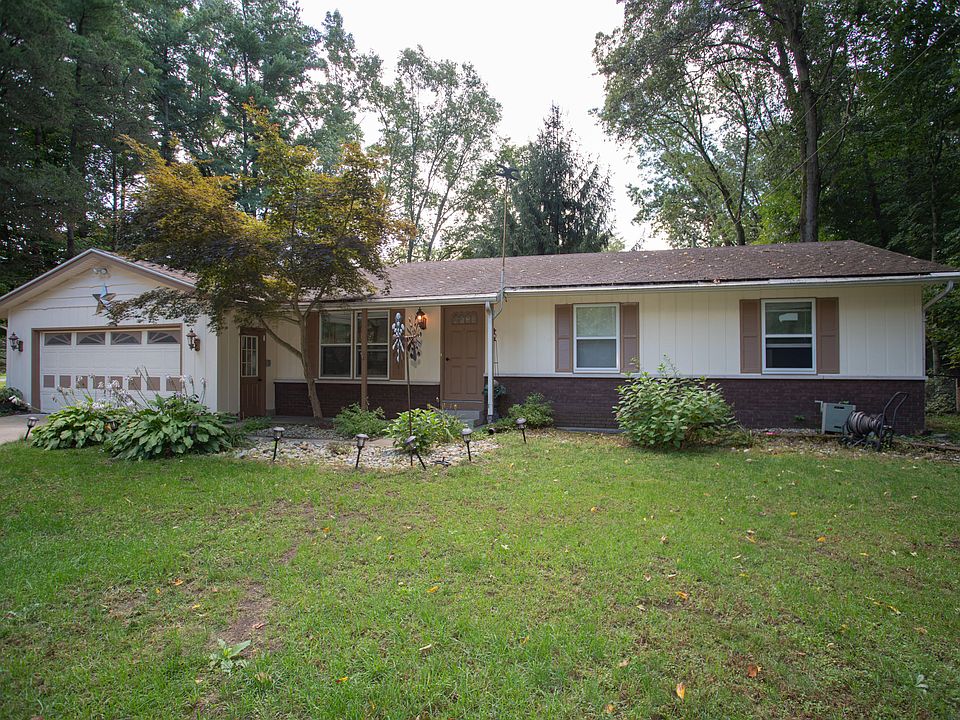 1st image of 28047 Wexford Dr