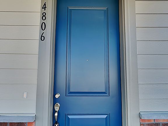 2nd image of 4218 87th Ave NE