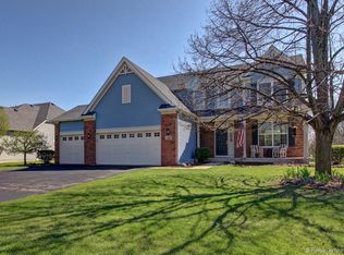 2764 Plante Rd, North Aurora, IL 60542