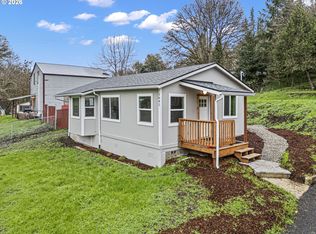 1641 SE Marsters Ave, Roseburg, OR 97470