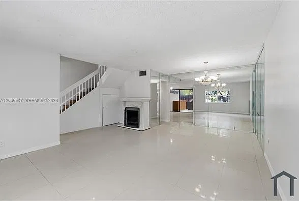 3 bed, 1530 sqft, $3,300 — Photo 4