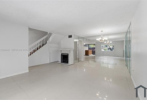 4th image of 6929 SW 38th St #2-L