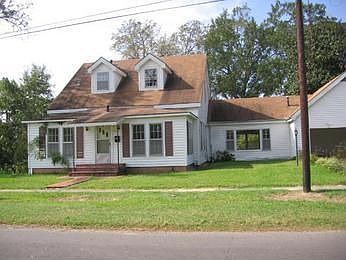1st image of 415 Mill Ave