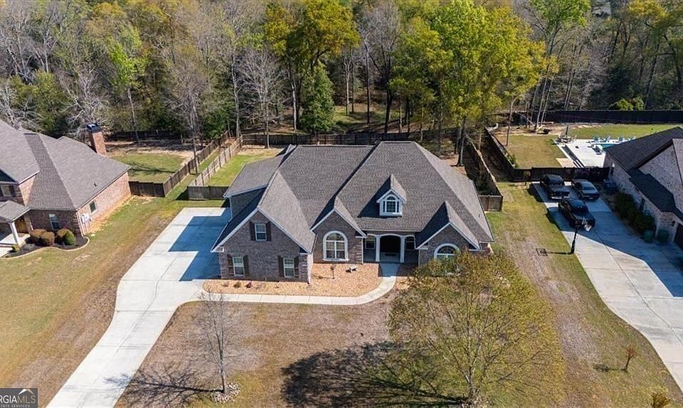 1st image of 4046 Coosa Dr