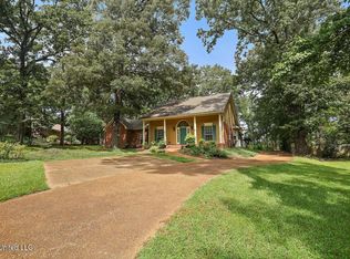 136 Aspen Dr, Madison, MS 39110