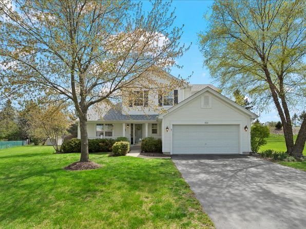 323 Deerpath Ct, Wauconda, IL 60084