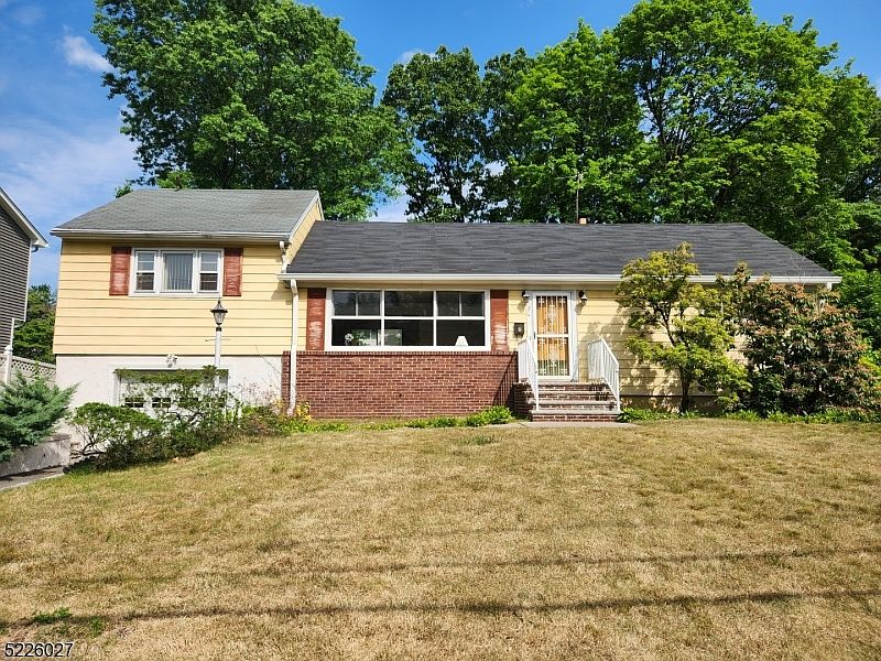 314 Sherwood Dr, Paramus, NJ 07652 Zillow