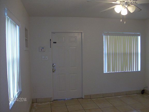 4th image of 1955 Rose Blvd
