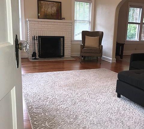 2nd image of 2538 Dellwood Ave