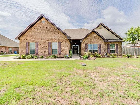 2nd image of 937 Aberdeen Dr