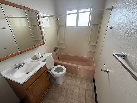 4th image of 1017 Trona Dr #1017