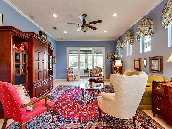 4th image of 3824 Lavista Cir