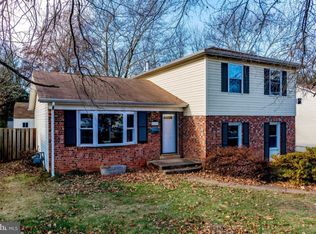 8221 Macbeth St, Manassas, VA 20110