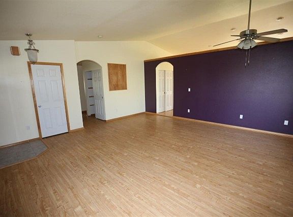 3rd image of 5505 Aloha Dr