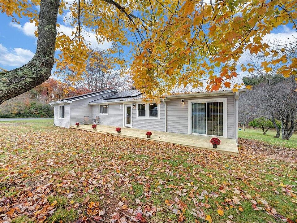 1122 Barberry Rd SE, Floyd, VA 24091 Zillow
