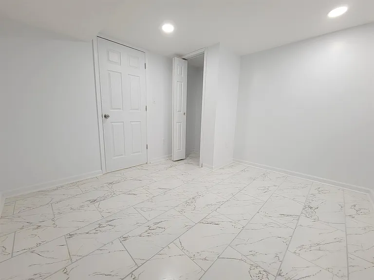 1005 Rosalie St — Photo 6