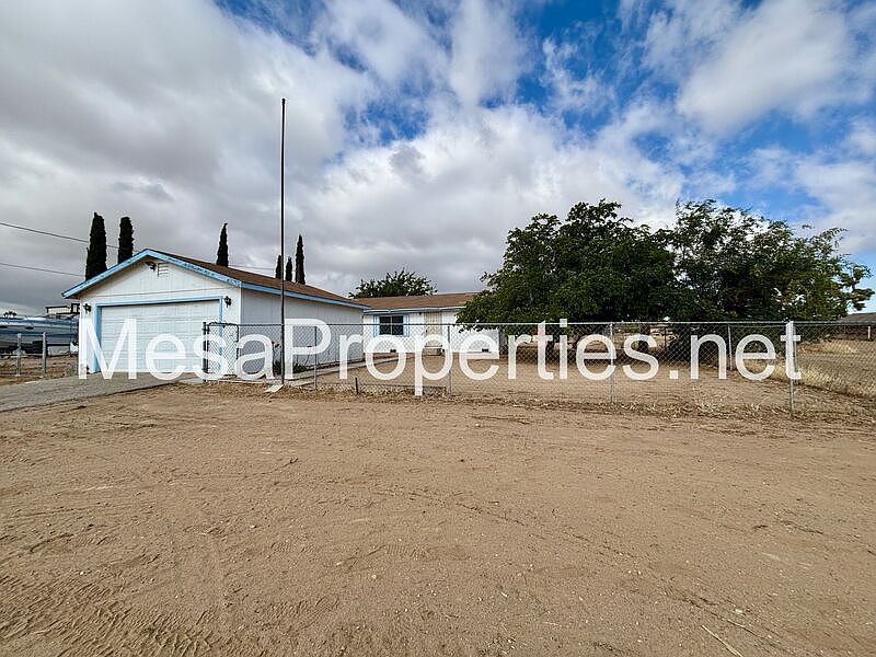 1st image of 9964 Arroyo Ave