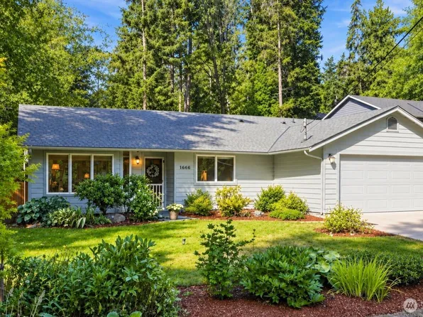 1666 Vine Maple Lane, Camano Island, WA 98282
