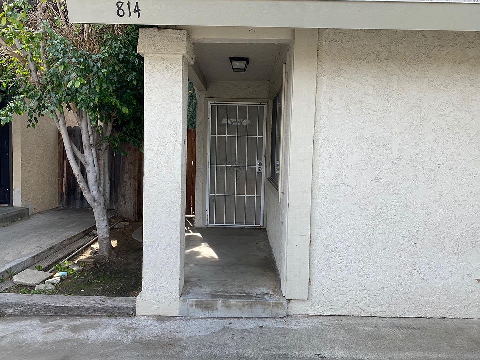1st image of 814 E La Veta Ave
