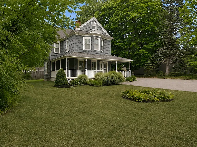 376 Montauk Hwy — Photo 19