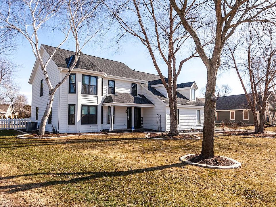 1st image of 1483 Turnberry CIRCLE
