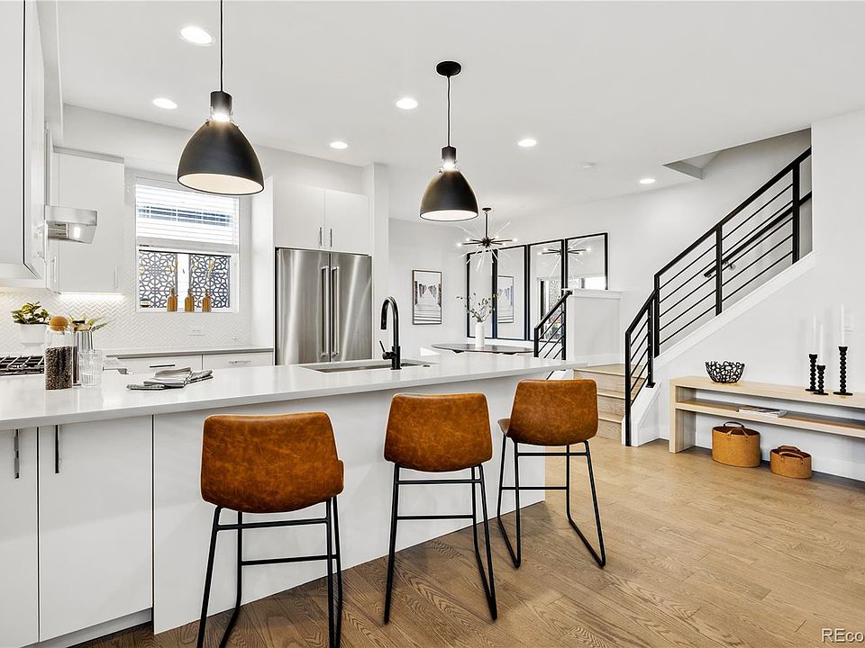 1st image of 1432 Knox Court