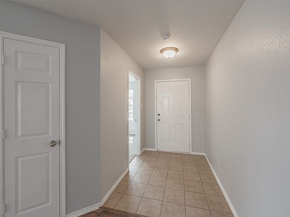 5th image of 2600 Grand Gulf Rd