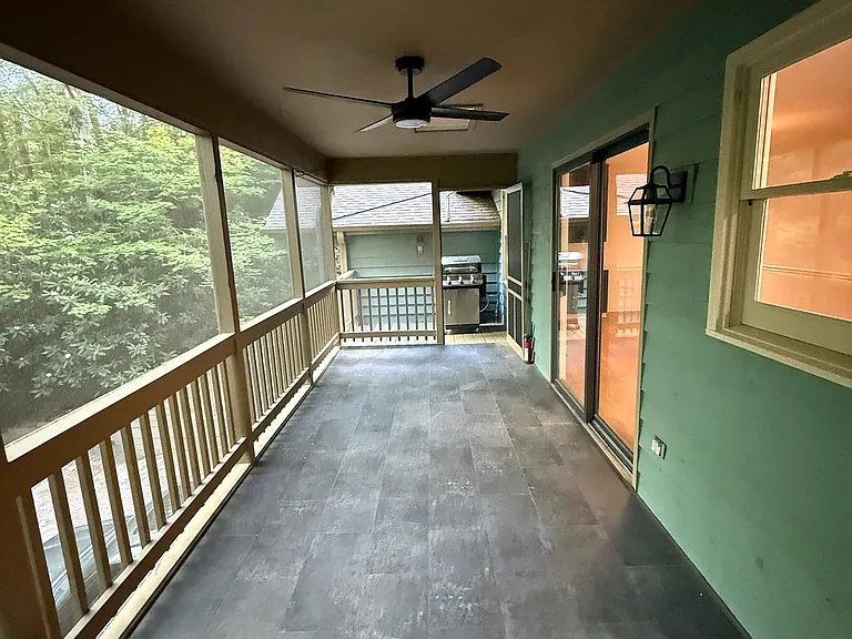 792 Deerlake Rd — Photo 11