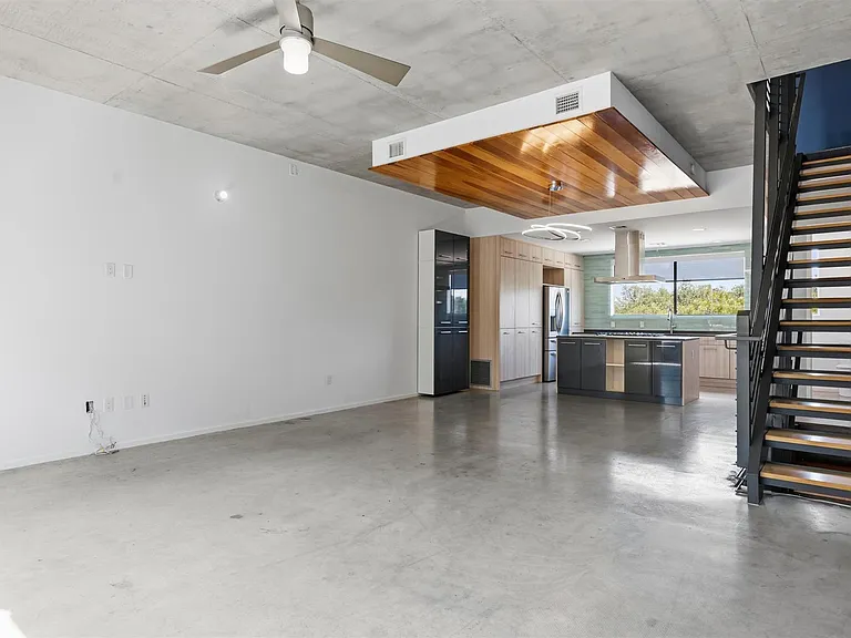 2301 S 5th St #24 — Photo 15