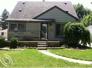 28933 James St, Garden City, MI 48135