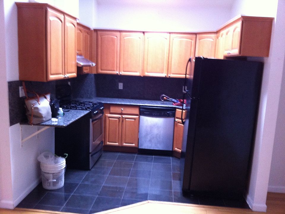 1st image of 1541 125th St #2