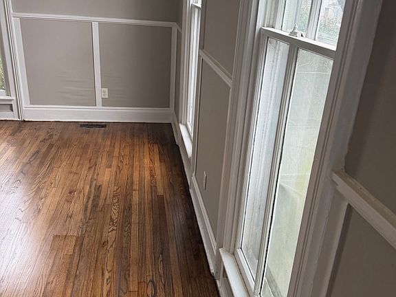 3rd image of 627 E 11th Ave #A