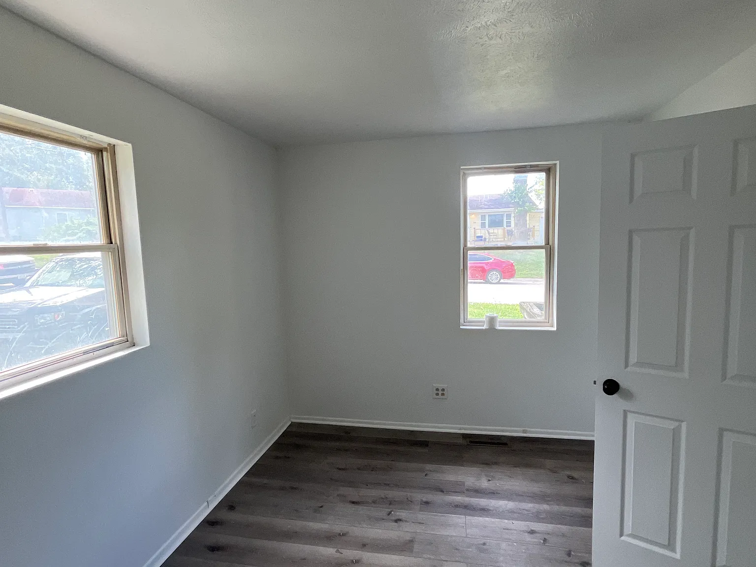 3 bed, 832 sqft, $975 — Photo 3