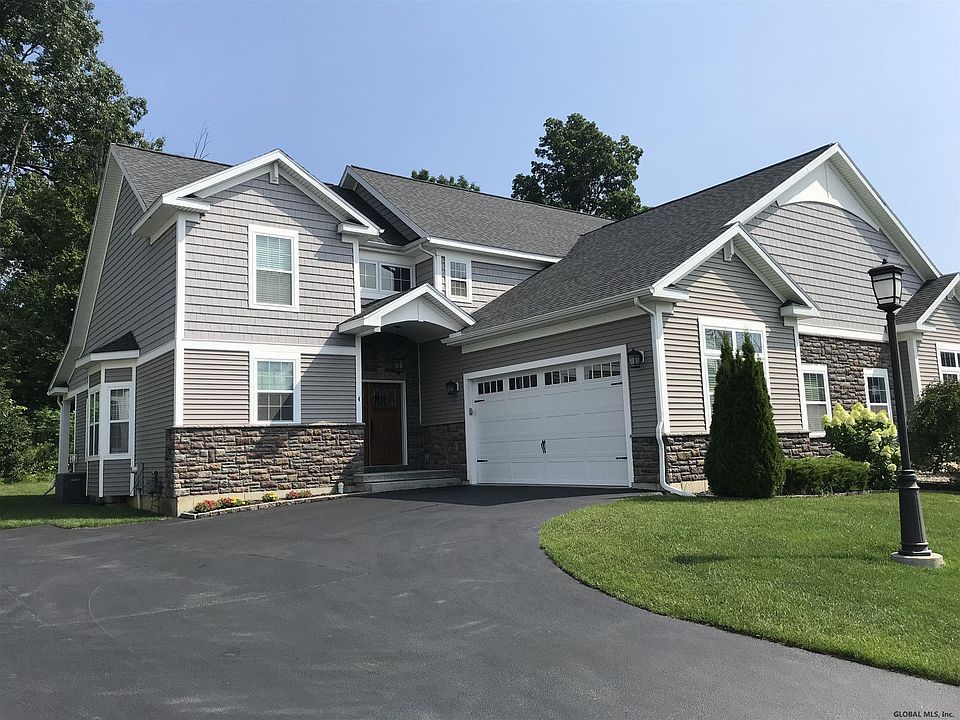 1st image of 4 Vista Ct