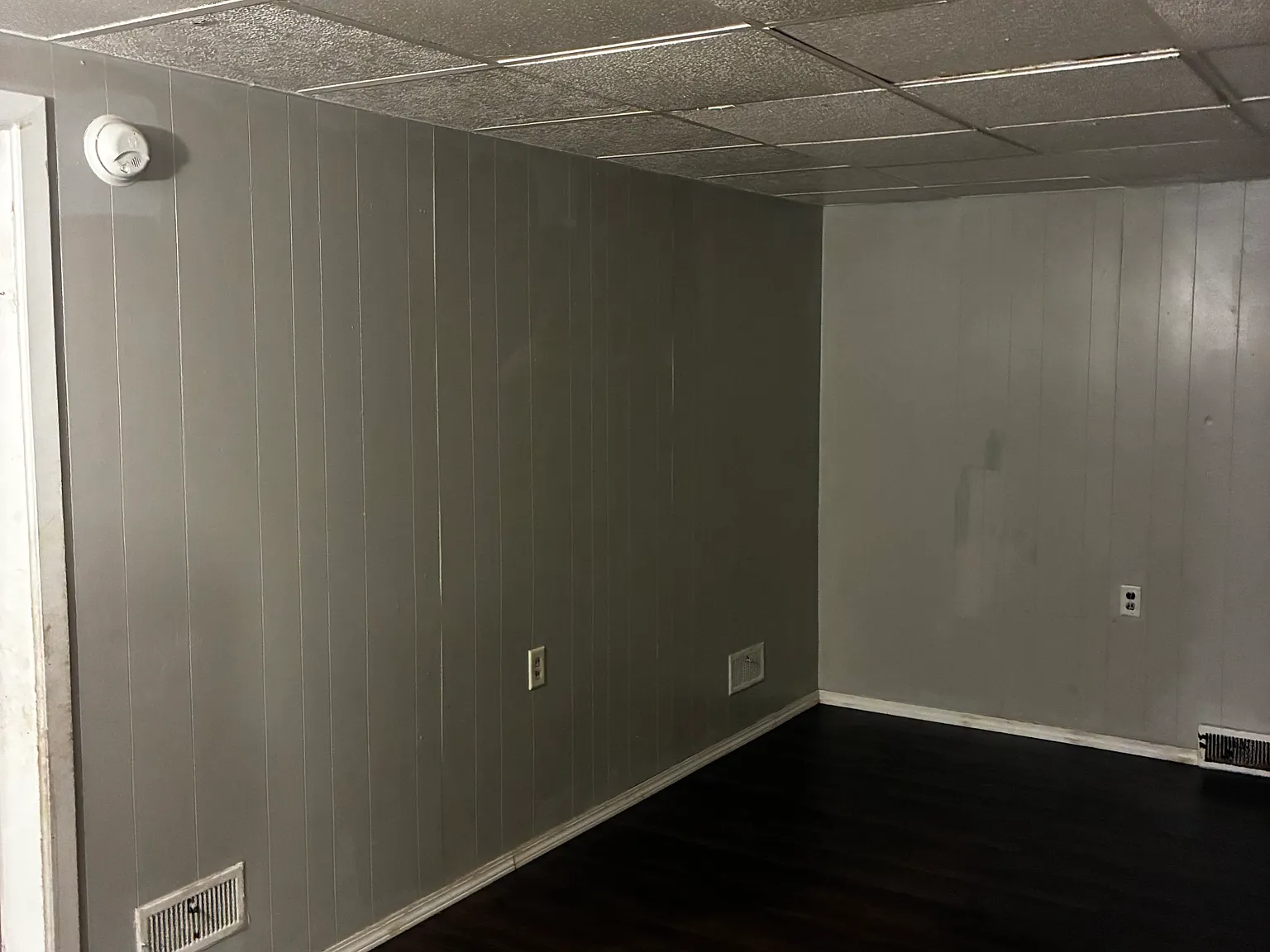 2 bed, 900 sqft, $1,050 — Photo 2