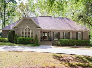 2464 Altadena Rd, Birmingham, AL 35243