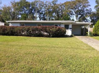 2496 Lourdes Dr W, Jacksonville, FL 32210